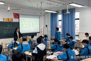 实属不易！赛季至今湖人出战35场&20客&7背靠背 均联盟最多